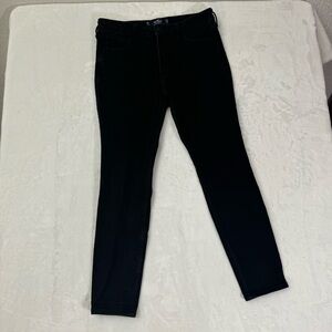 Hollister Women’s Black High Rise Super‎ Skinny Jeans Size 29 x 26